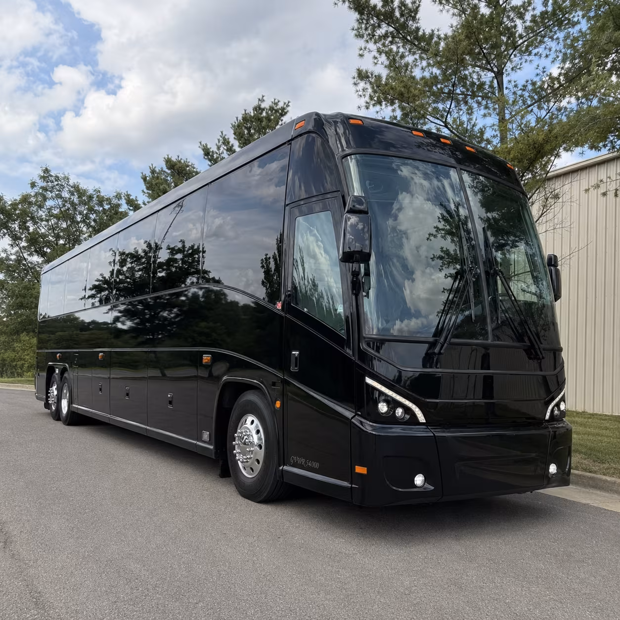 lincoln long distance charter bus rentals for your group