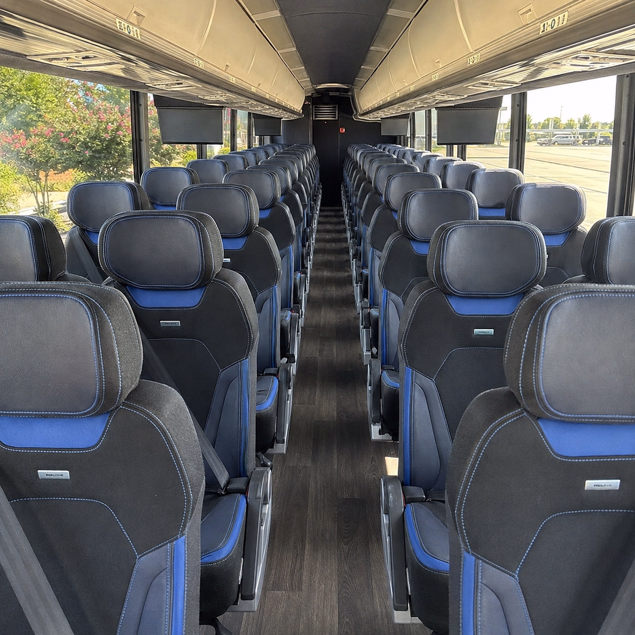 lincoln travel to field trip destinations with a lincoln charter bus rental