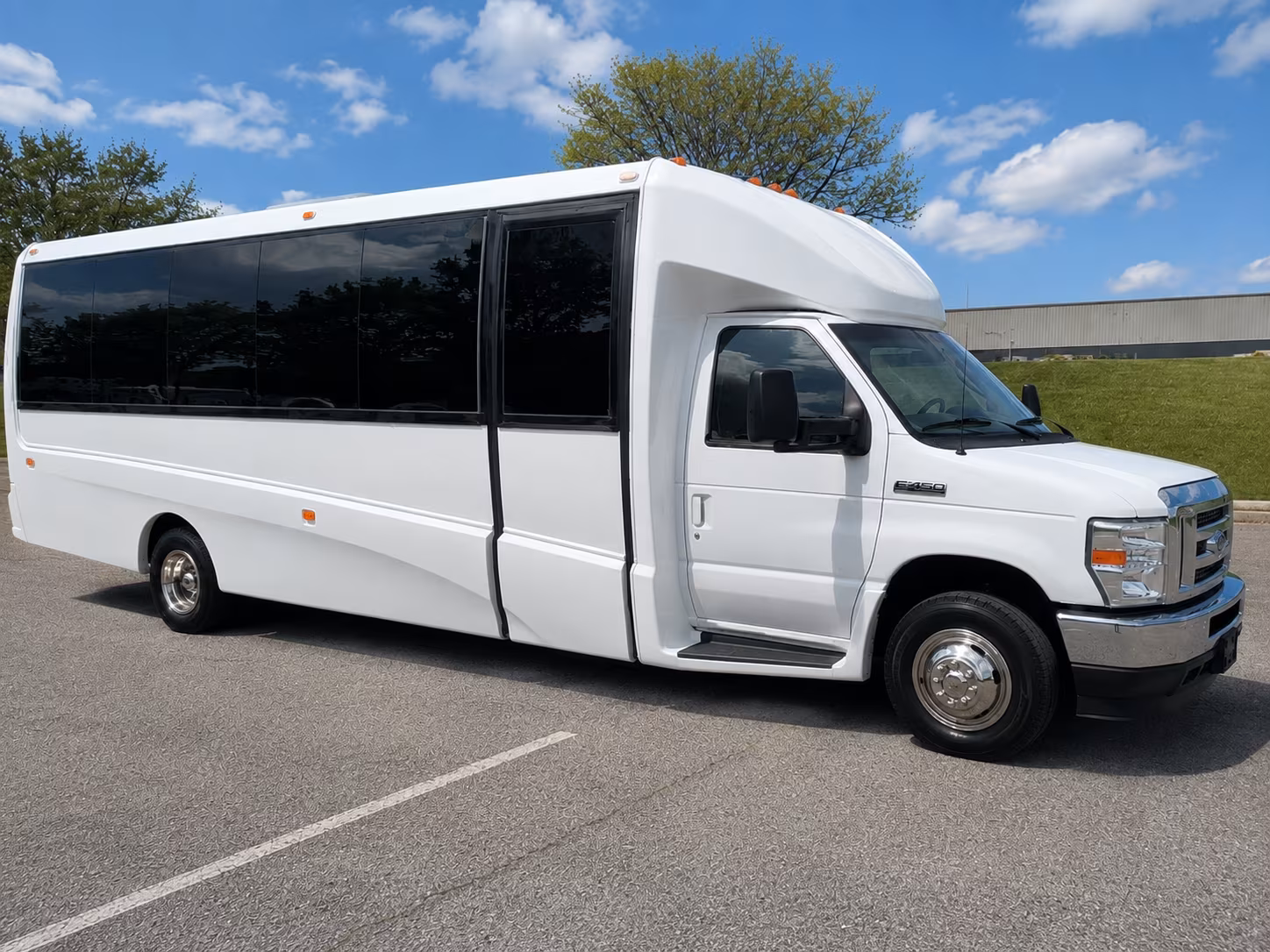 minneapolis discreet military and government charter bus rentals in minneapolis
