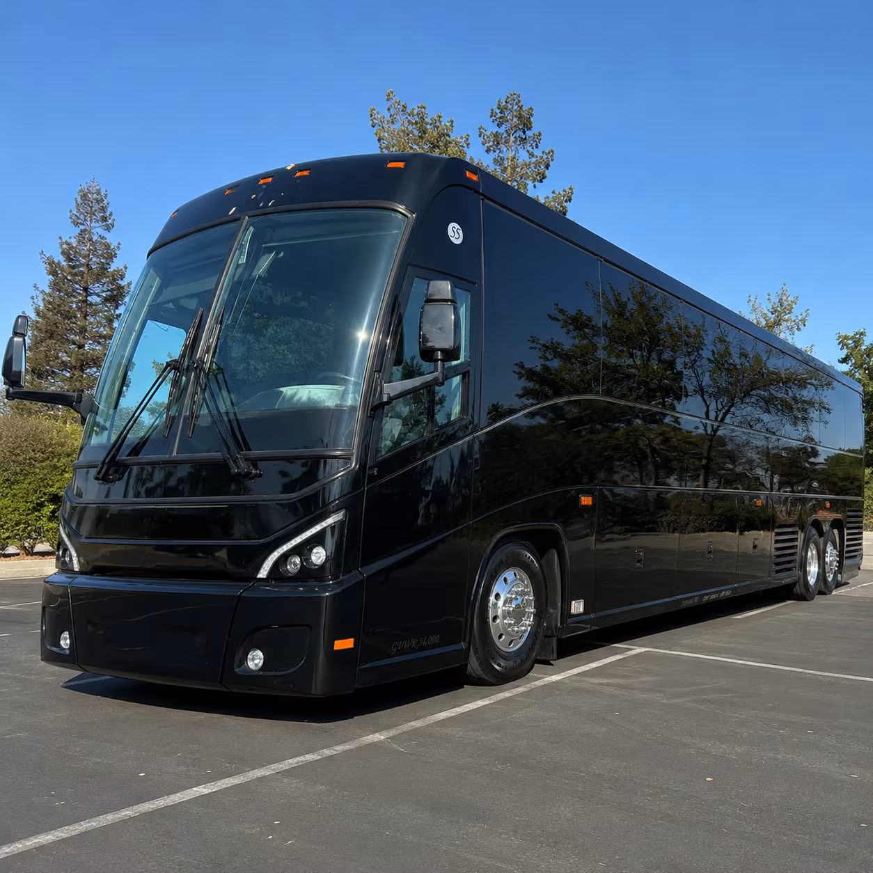 minneapolis find minneapolis long distance charter bus rentals for your group