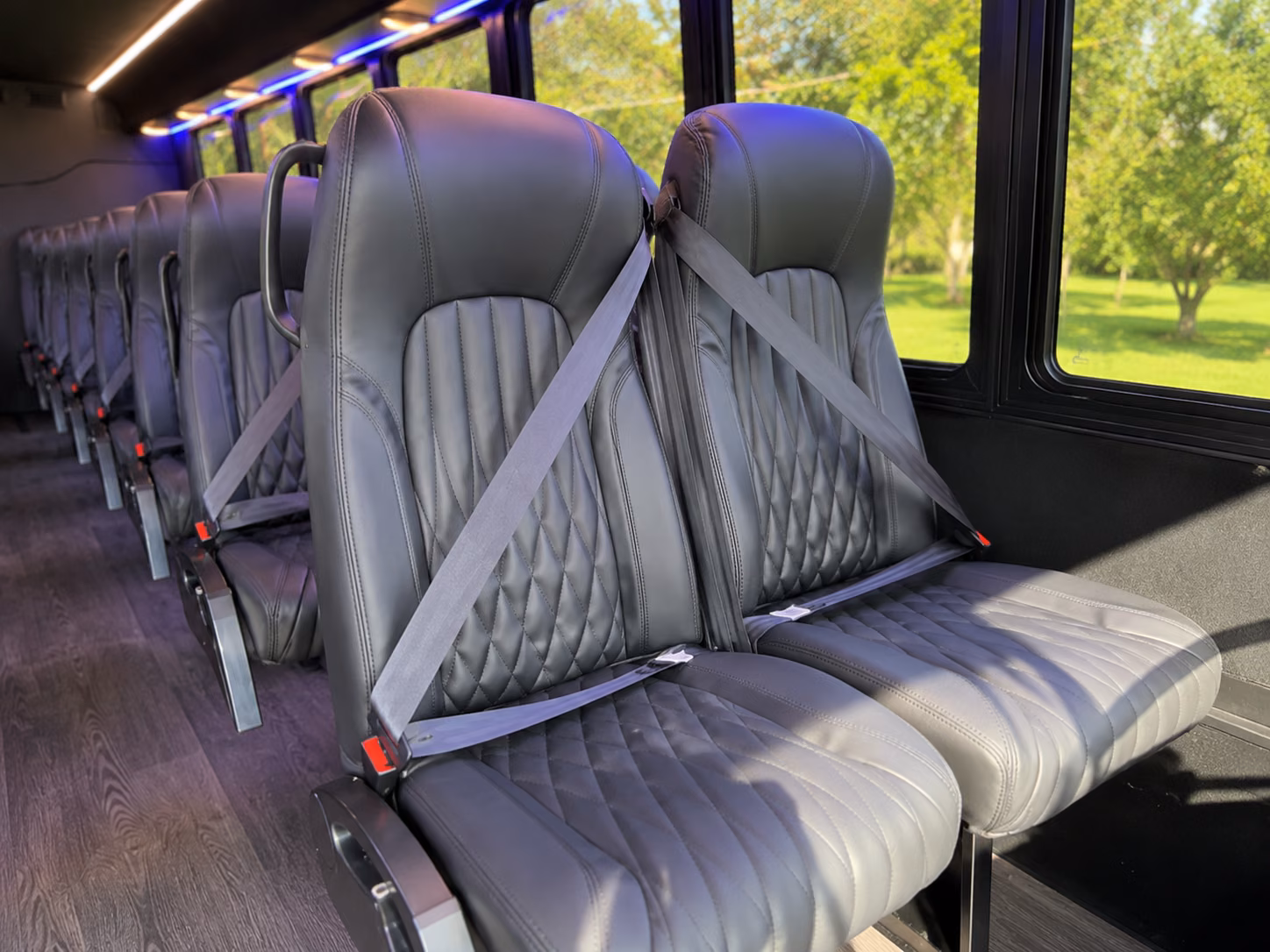 rochester bus rentals