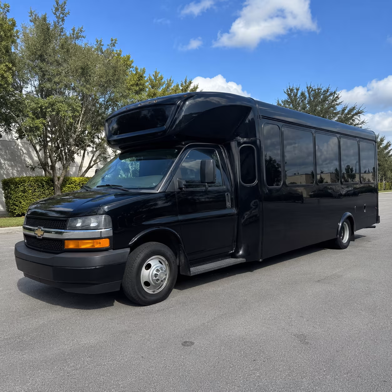 sioux falls concert party bus rental