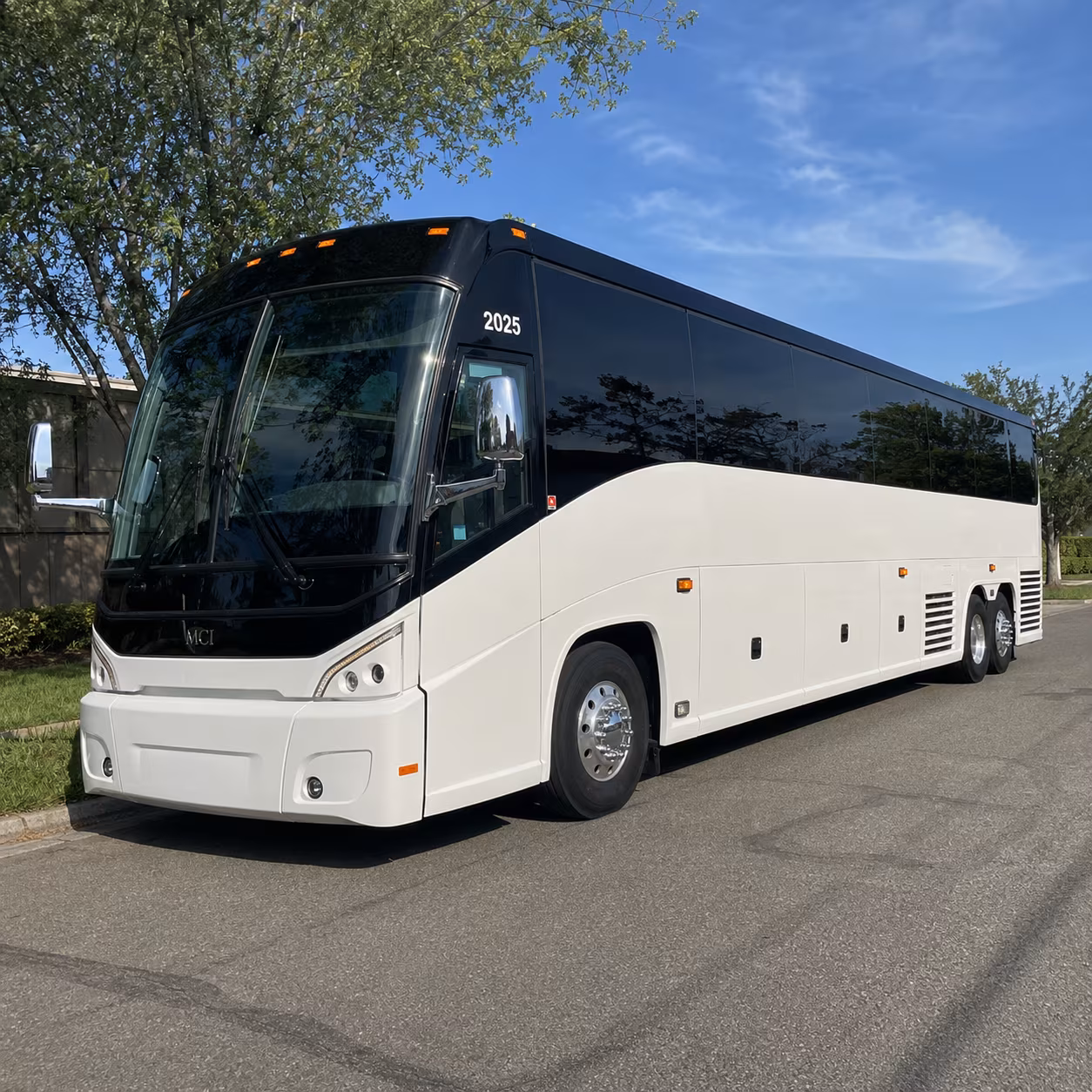 siouxfallscharterbuscompany com will help you find shift ready transportation for sioux falls manufacturing and processing plants