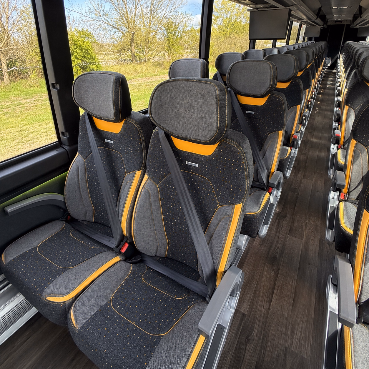 the right bus for every sioux falls prom group size